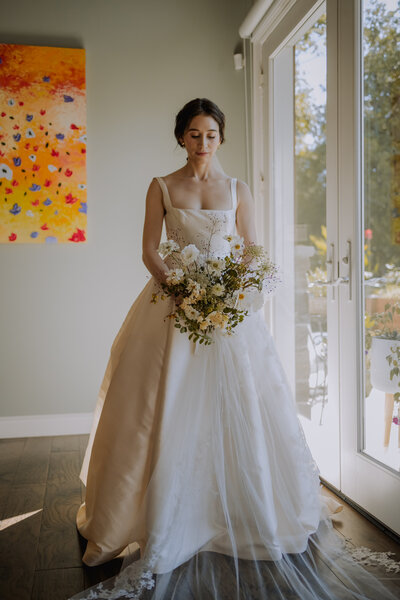 A beautiful lakeside wedding.