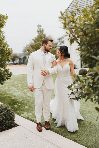 Central Texas Western Wedding Photographer