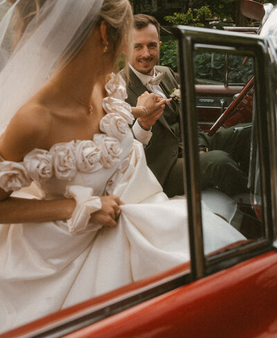Dreamy coastal engagement photos captured by Chelsea Abram Photography, a standout among photographers Vancouver couples adore.