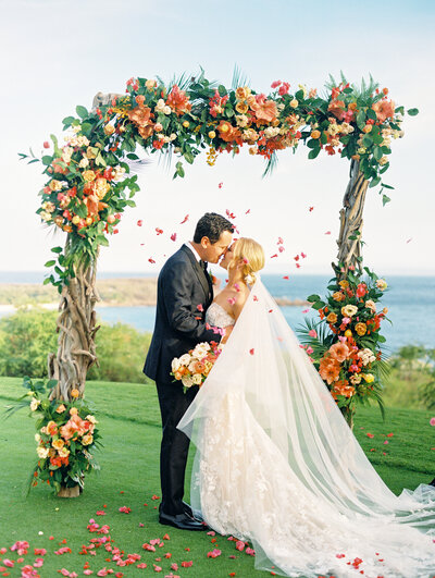 Wedding Services | Hawaii Wedding & Lifestyle Photography | Ashley Goodwin Photography
