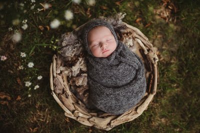 Lifestyle Newborn Photography Sessions Rochester New York