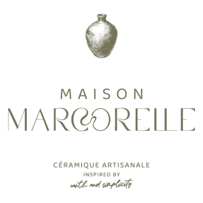 Logo complet Maison Marcorelle crée par le Studio Youmé, spécialiste de l'image de marque en Vendée.