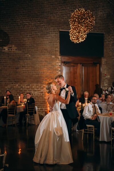 196_Savannah wedding_Charles Morris Center_Cathedral_St.John_1815_Holly+Justin {Coastal Chic Studios}_CC3_3133