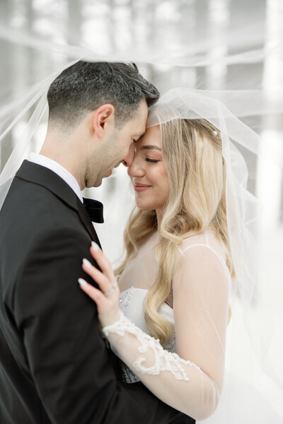 bride and groom-121