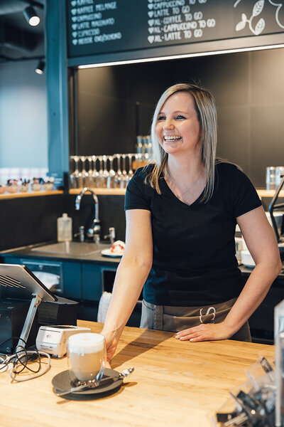 Gemütliche Sitzecke im Café Schnell in Thüringen