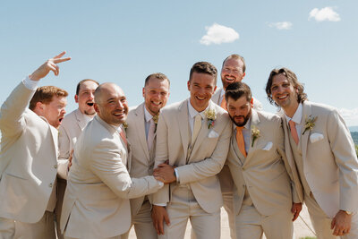 youngberghill-winery-wedding-photos-howie-photography-106