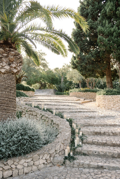 finca serena mallorca stairs