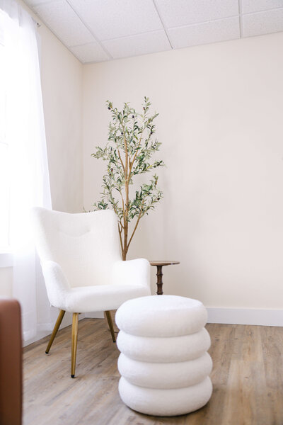 Pink Clover Studio Images 17