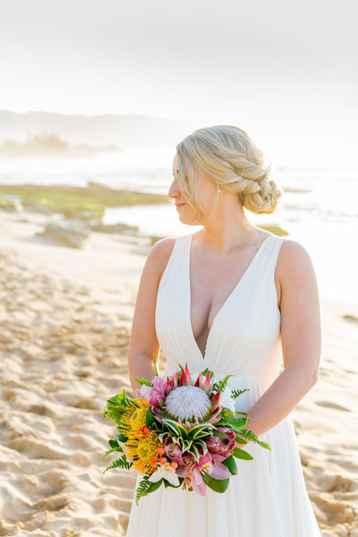Rustic Hawaiian Maui wedding Bouquet