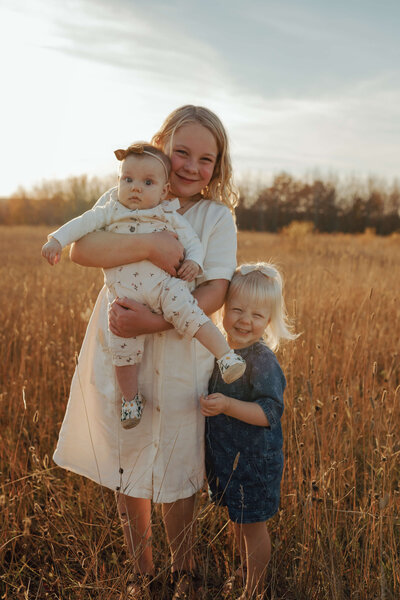central-alberta-fall-golden-hour-family-lifestyle-photographer-0002