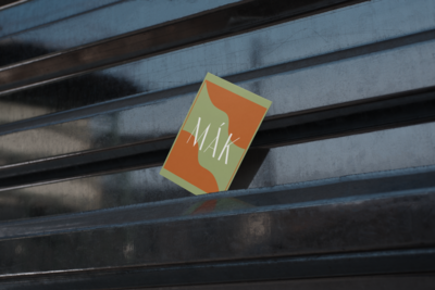 Unmark_Business-card_on _metal_2