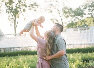 Champaign-Urbana-Newborn-babu-Wedding-Family-Miletone-engagement-maternity-Central-Illinois-photographer_0030