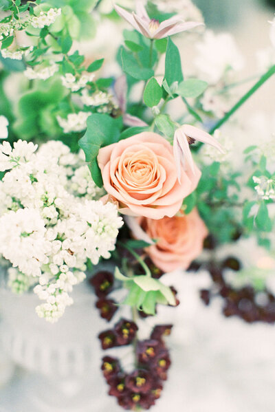 chateau-du-grand-luce-floral-design-1