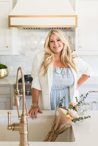 Erynn Lavagnino - Branding -130