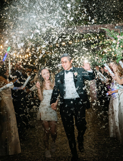 Angie & Brandon Circle Oak Ranch Wedding-Leah Black Photography-1437
