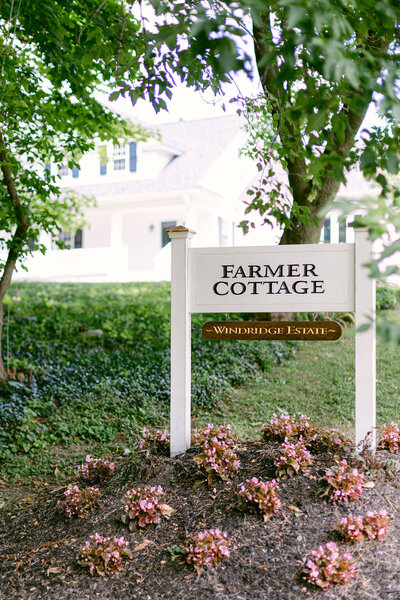 ramer cottage welcome sign at Windridge Estate