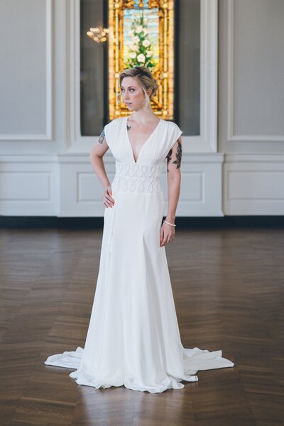 Kei textured ballgown wedding dress with pockets - Edith Élan