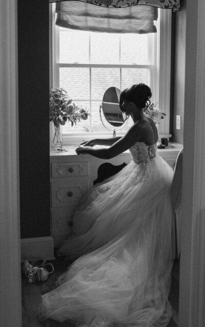 Stylish wedding portraits in Capri, Italy luxury wedding photographer.