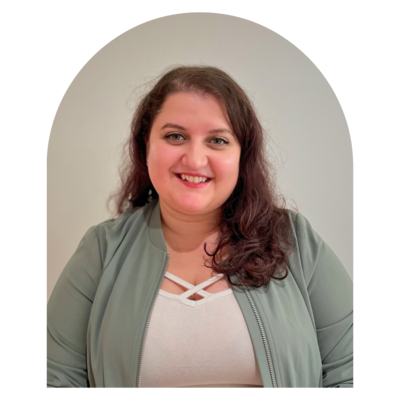 Toronto based Individual therapist focused on body image, LGBTQIA+, burnout and the immigrant experience.