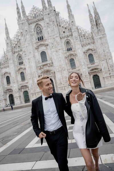 dreamy auckland elopement photography of couple in new zealand