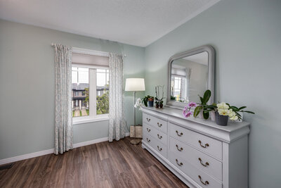 9-571 Longworth bdrm 3 (2)