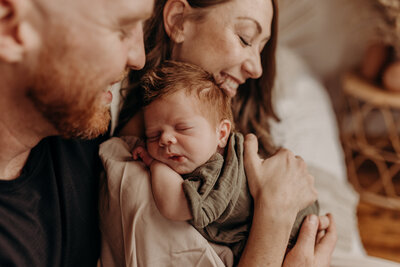 indoor newborn photo