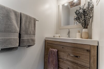 Lightbourne House Wall Decors & Drawers