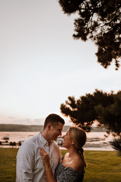 couples portrait engagement proposal photo golden hour