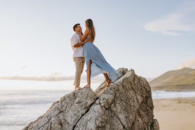 M+B_Adventure_engagement_Proposal_BigSur_CA_ChristinaPerhacPhotography_DSC02633