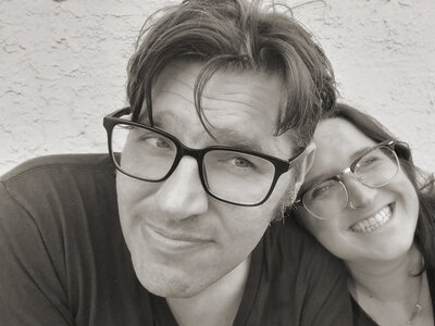 selfie of my late fiance and I, He's real close to the camera and I have my head on his shoulder