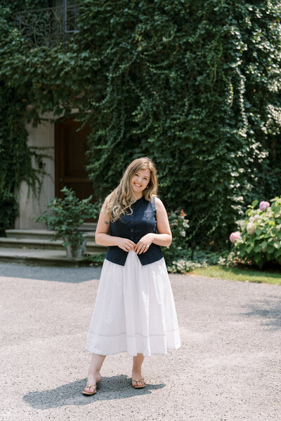 Midwest film wedding photographer Kassidy at luxury wedding venue