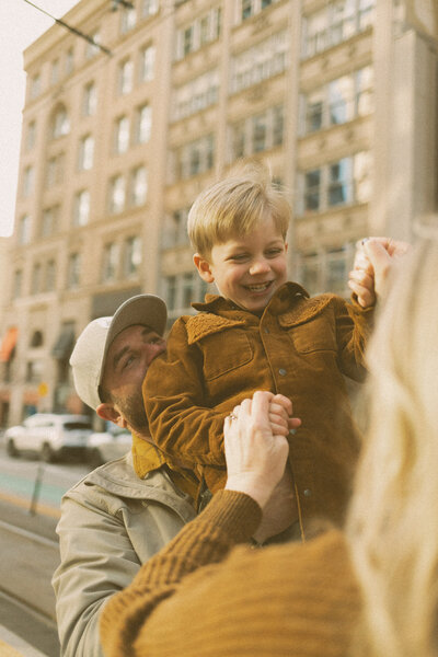 SLC-Downtown-Trax-Family-Session-Marcie-Jean-Photography-56