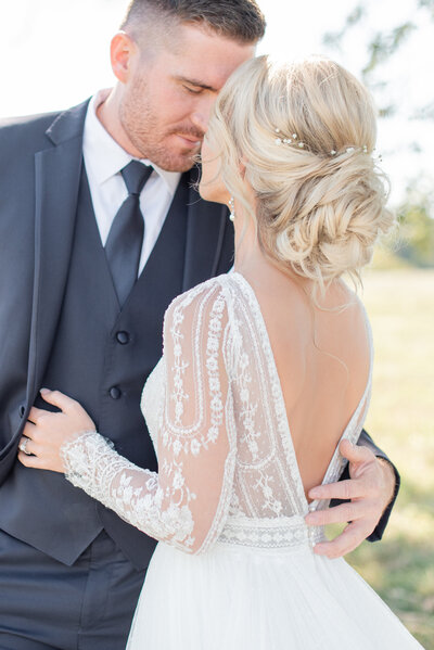 photo of Fort Wayne wedding couple by Courtney Rudicel, a wedding photographer in Indiana