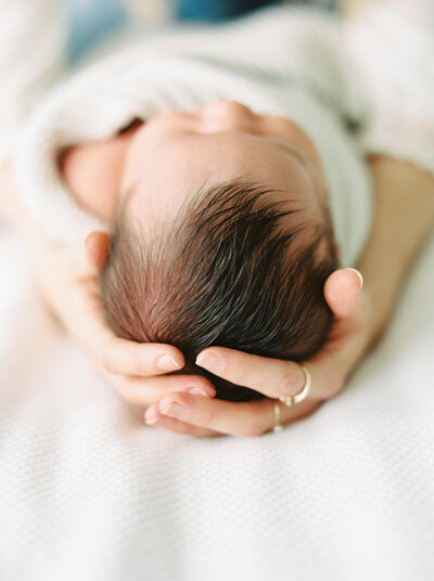 Baby's head + hair - Fika Newborn