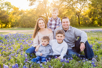 Family of five in Austin bluebonnets, Austin Family Photographer, Tiffany Chapman Photography
