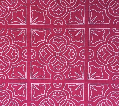ReverseIrishTileNaturalFuchsia
