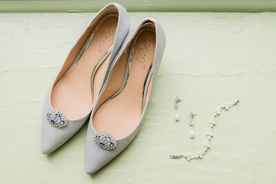 Wedding-Details-Shoes-Earrings