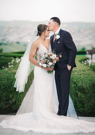 Bride and Groom at Willow Heights Mansion