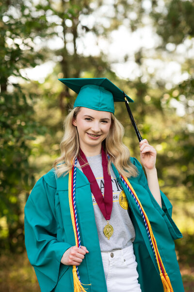 ashlynn-grad-11