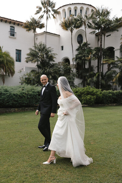 santa barbara courthouse elopement photographer