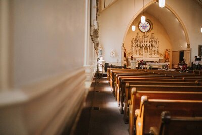 Lake Tahoe Elopement Photographer captures inside of chapel