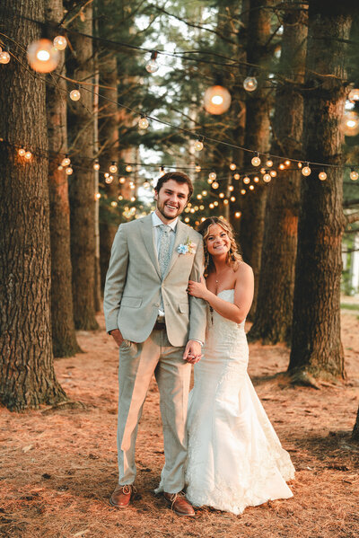 Chicago Wedding Videography - Kayla Myers Films is a Chicago Wedding Videographer that shoots unique Chicago Wedding Videos for Downtown Chicago City Weddings and beyond. Kayla Myers also shoots Chicago Family Photography & Chicago Family Films.