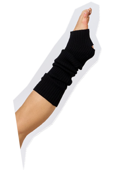 Pointed toe with a legwarmer