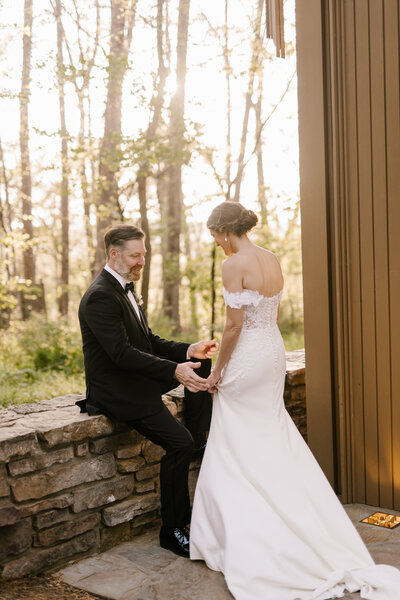 Movement, joy, love, and moments on your wedding day