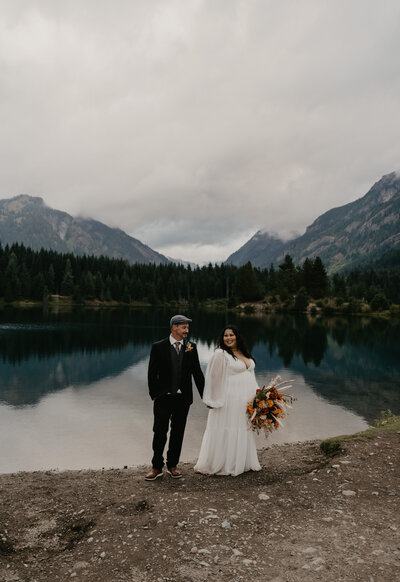A dreamy, romantic Washington Elopement with scenic mountain views.