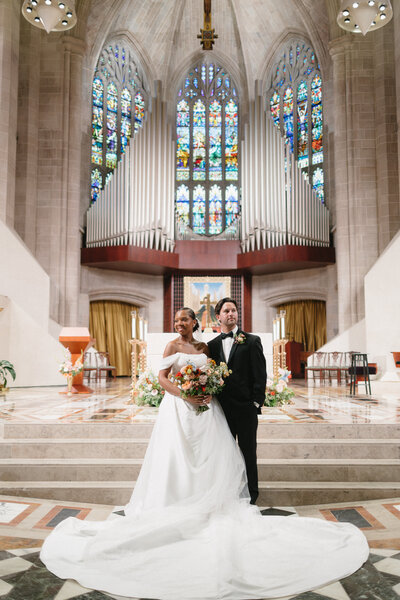 Welcome to Sol Luna Photography, your West Michigan Wedding Photographer. Discover our elegant wedding photography services, designed to capture timeless moments with elegance and artistry. Let us bring your vision to life.