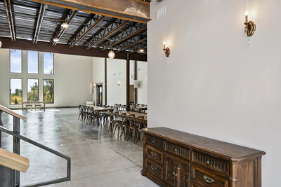 rustic daisy event venue