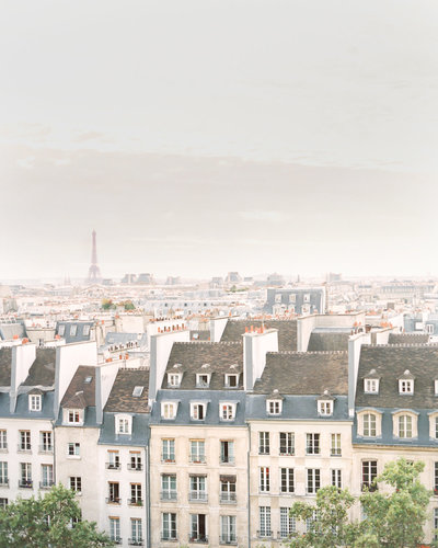 Paris-Wedding-Photographer-Film-Photographer-France-Molly-Carr-Photography-26