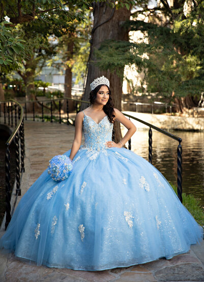 quinceanerateendancenewbabybestphotographertudiofamilybirthdaynewbornboyamilynewborngirlfirstbirthdayportraiturephotographystudioportraitsnewborngirlboyfamilyEvaMaganaPhotographychildphotographer (12 of 7)