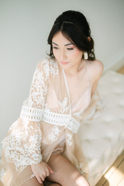 Romantic fine art wedding photographer for chic couples